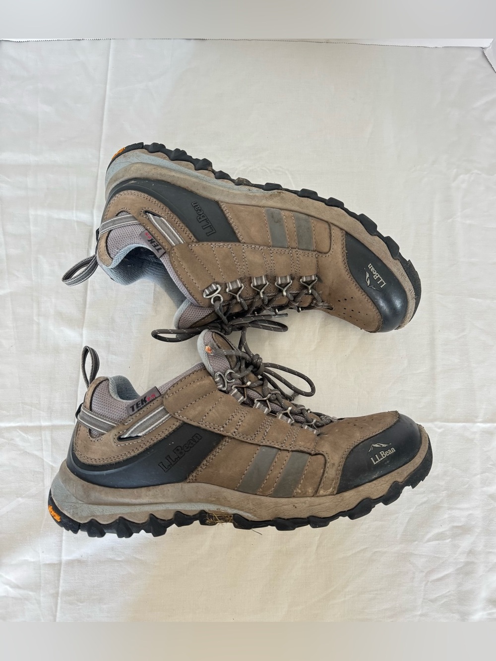 L.L. Bean Brown and Black Women's Hiking Boots Size 11M